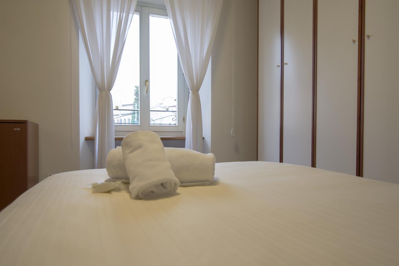 Hotel Le Muse فابريانو المظهر الخارجي الصورة